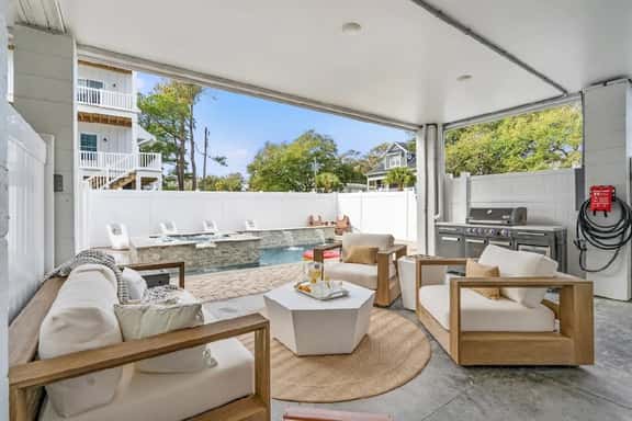 Modern 5BR | Luxe Pool + Spa | 2 min walk to Beach - Image 1
